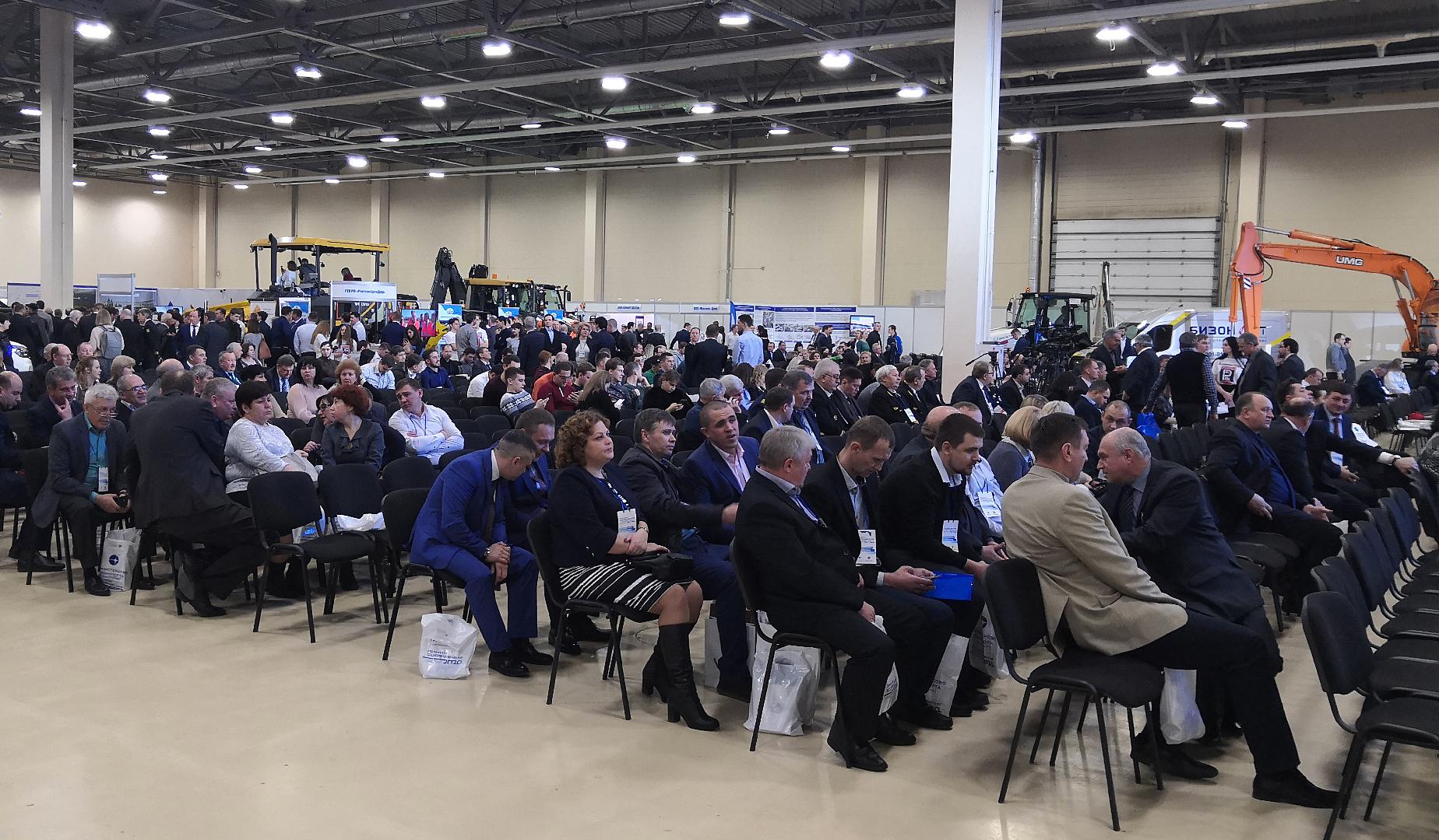 Изображение к статье «Компания «Русбизнесавто» приняла участие в отраслевом транспортном форуме «Линии сообщения 2020»»