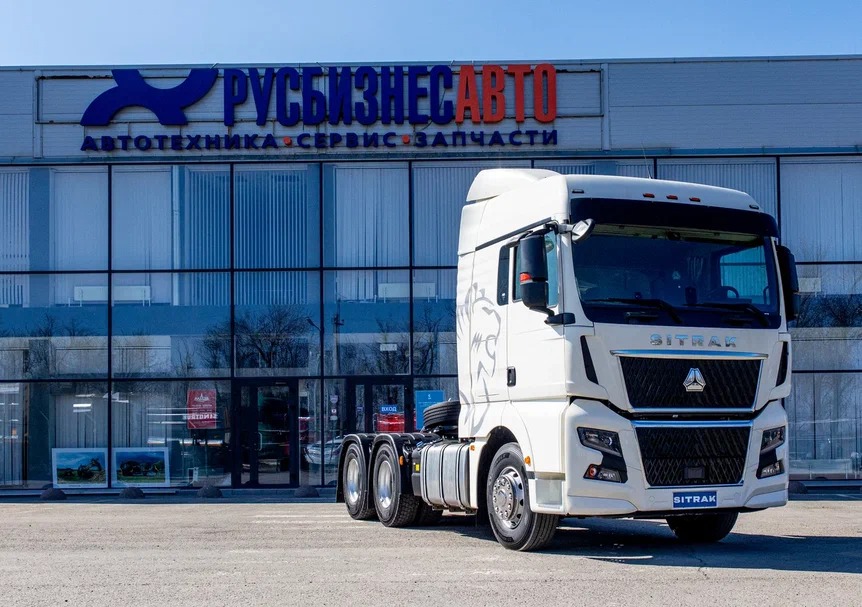 Изображение к статье ««Русбизнесавто» снизил цены на Sitrak и Howo на 1,5 миллиона рублей»