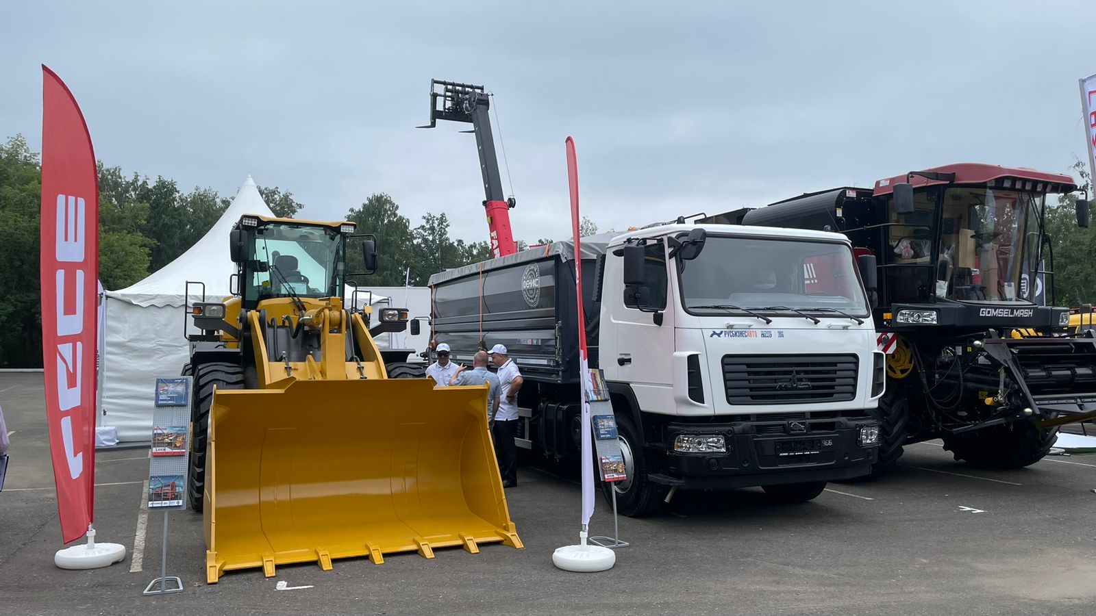 Изображение к статье ««Русбизнесавто» вернулся с выставки-ярмарки «АгроОмск»»