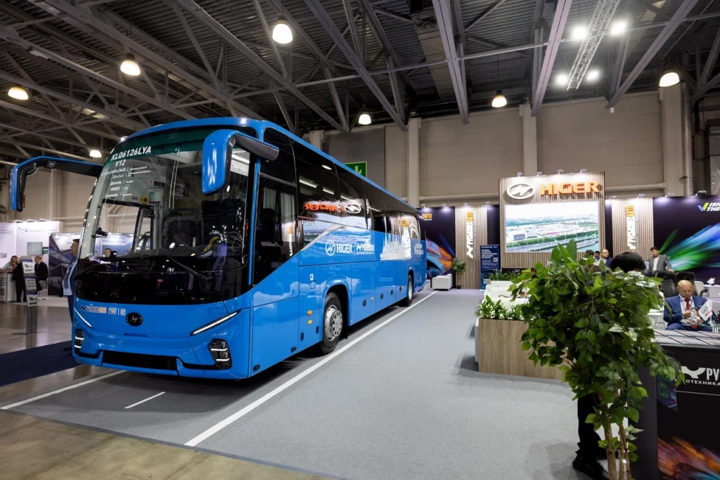 автобус синий.JPG