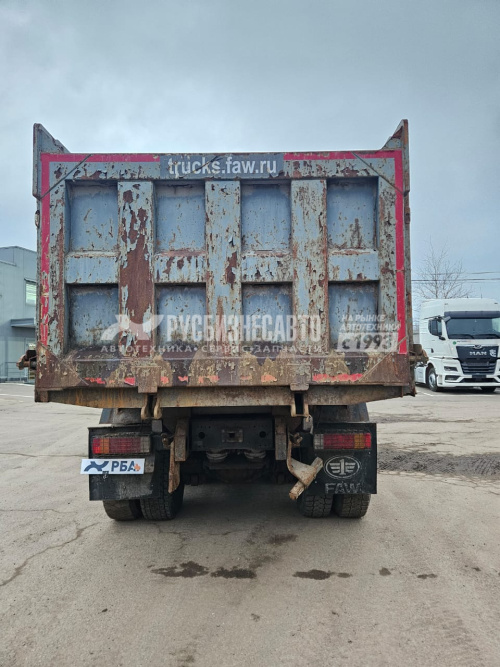 Купить Самосвал FAW J6 6x4 б/у (2022 г.в.,74 812 км.)(3060)Сбер комиссия-Бронь Загуменникова К. в компании Русбизнесавто - изображение 4