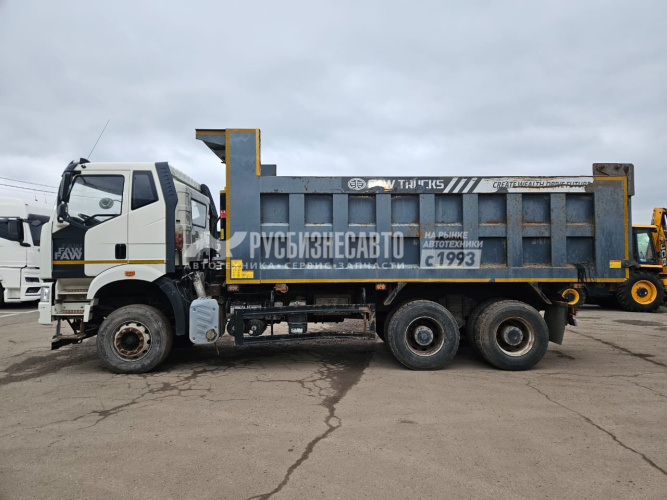 Купить Самосвал FAW J6 6x4 б/у (2022 г.в.,74 812 км.)(3060)Сбер комиссия-Бронь Загуменникова К. в компании Русбизнесавто - изображение 6