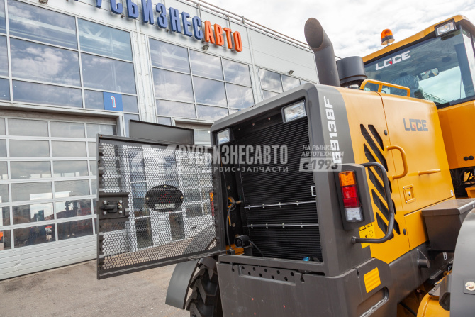 Купить Автогрейдер LGCE G9138F (передний отвал, средний отвал) в компании Русбизнесавто - изображение 8