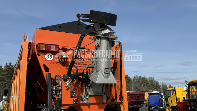 Купить МД-6501 (Аналог ЭД-405) (КДМ) на базе самосвала МАЗ-65012J (ПС+ПМ(доп.транспорт)+ЩС+ПО) в компании Русбизнесавто - изображение 3