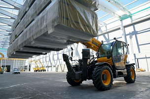 Телескопические погрузчики: характеристики и особенности