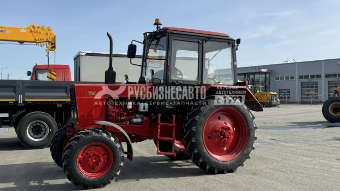 Купить Машина дорожная МД.03 на шасси трактора "Беларус 82.1" ЧЛМЗ в компании Русбизнесавто - изображение 1