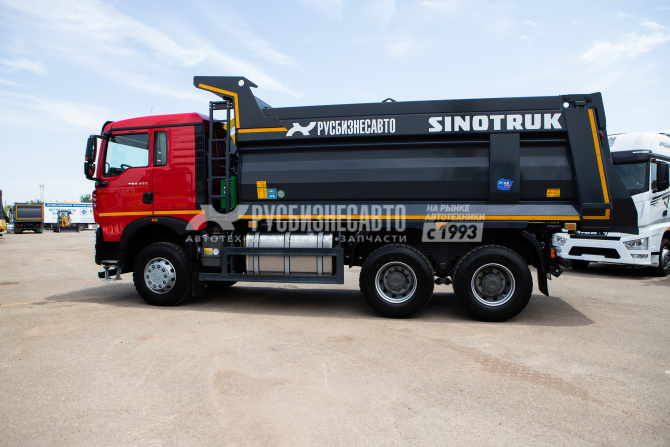 Купить Самосвал HOWO T5G 6x4 ( ZZ3257V384GE1 ) / 5.2*2.3*1.5+0.2 / 18-20 м3 / наклон / п.ч. 5.26 в компании Русбизнесавто - изображение 6